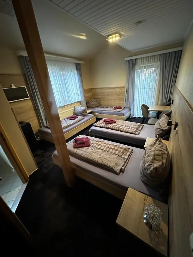 Hotel Pension Pamina Berlin